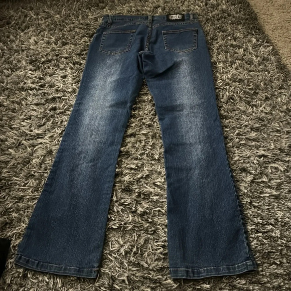 A fun pair of retro disco style jeans - Picture 3 of 14